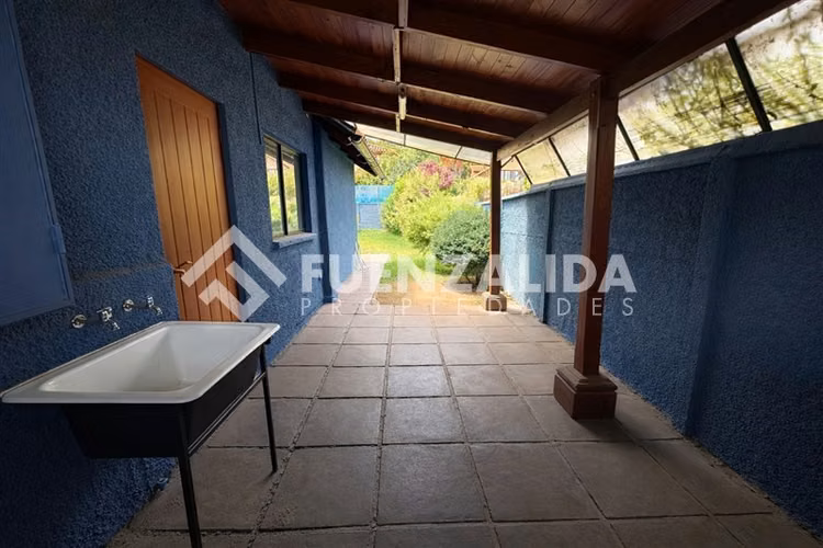 Casa en venta de 3 dorm. en La Reina Alta/Peñalolén