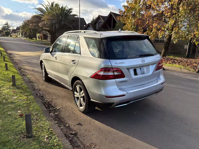 Mercedes Benz ML 250, año 2012