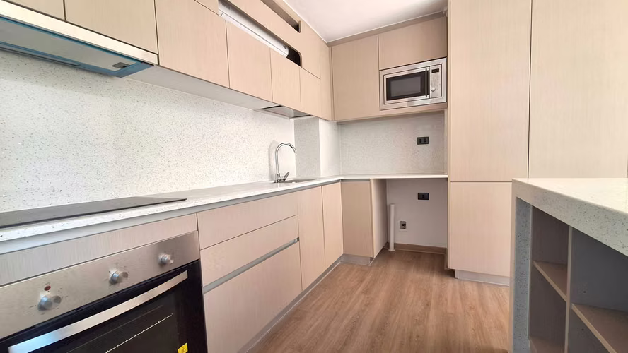 Departamento nuevo 3 dorm con patio privado (179506)