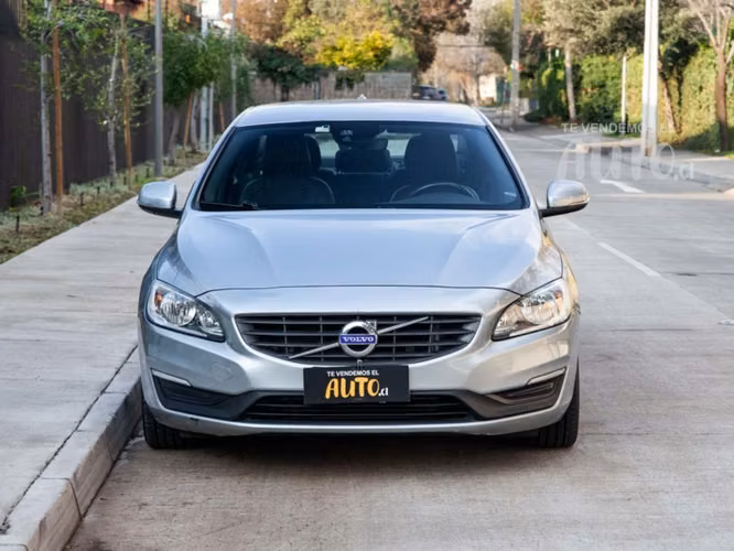 Volvo S60 1.5 T3 Comfort 4X2 At 4P 2018