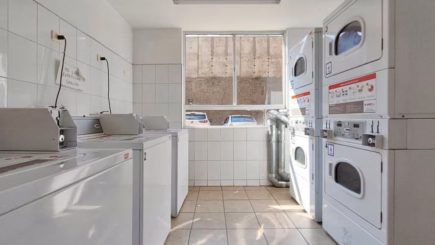 SE VENDE DEPTO. COND. LOS CÉSARES 3D-1B-QUINTA NORMAL