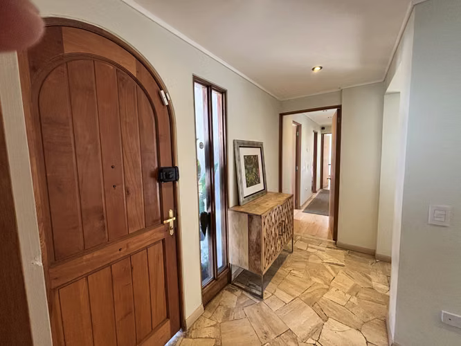 Venta Casa La Reina  Piscina , Remodelada 5 dormitorios + servicios. Helsby 8600 - Imagen 5
