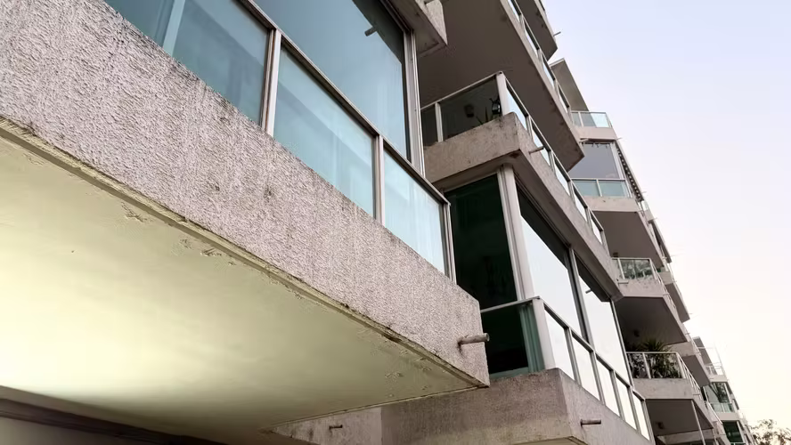 Local remodelado Av Universidad Curauma , llegar y ocupar cuanta con equipamiento y patende de Almacen