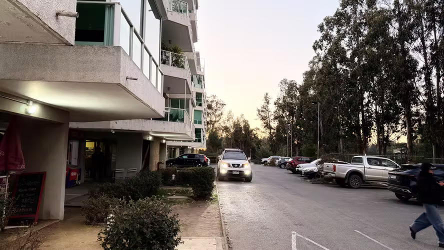 Local remodelado Av Universidad Curauma , llegar y ocupar cuanta con equipamiento y patende de Almacen