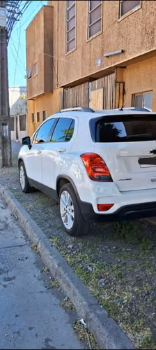 Vendo auto en prenda