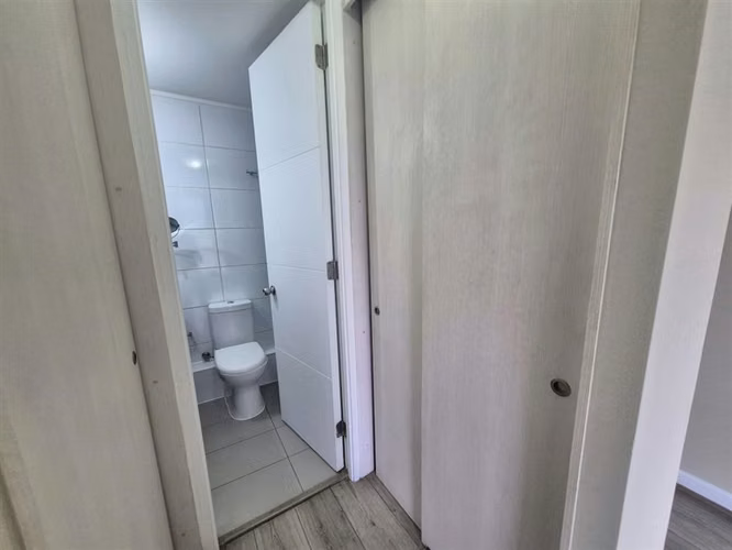 Departamento en venta de 2 dorm. con estac. en San Miguel