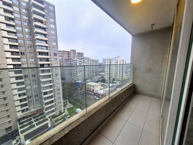 Departamento en venta de 2 dorm. con estac. en San Miguel