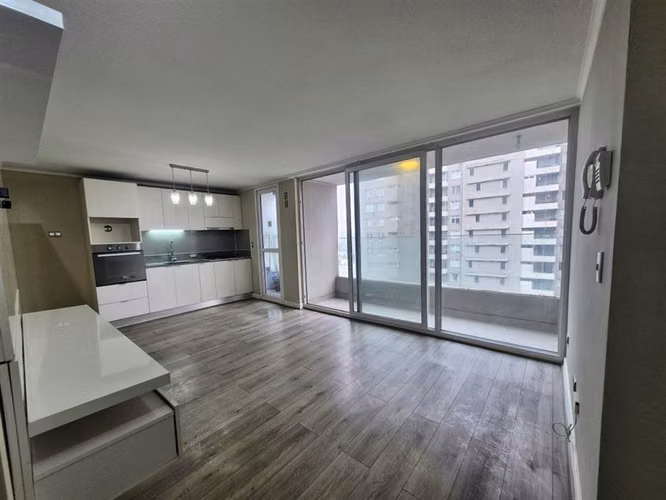 Departamento en venta de 2 dorm. con estac. en San Miguel