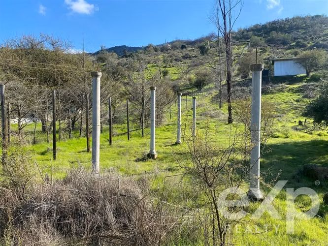 VENDO Parcela de 1Ha en Curacaví 3D 2B REBAJADA casa sólida