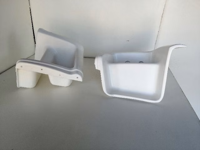 PARACHOQUES CAMIÓN FORD CARGO FIBRA DE VIDRIO FABRICACION NACIONAL