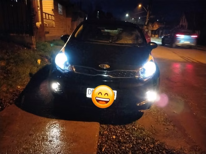 Kia Rio 5 - 2012
