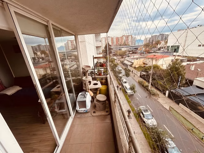 Venta Dos Dormitorios Estacionamiento Avda. El Llano 3359