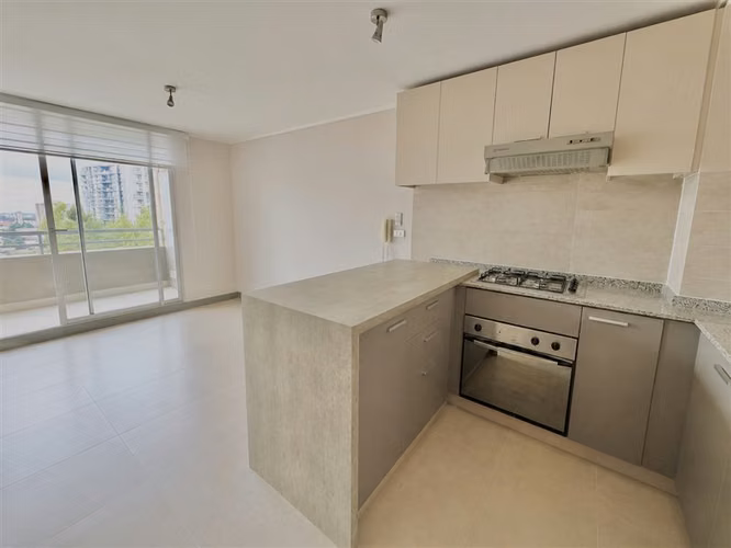 Departamento en arriendo de 2 dorm. en San Miguel