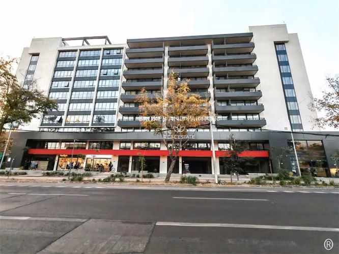 Ultimos Local Comercial alto transito Providencia