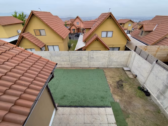 ARRIENDO CASA  AISLADA GARANTIA EN 2 CUOTAS