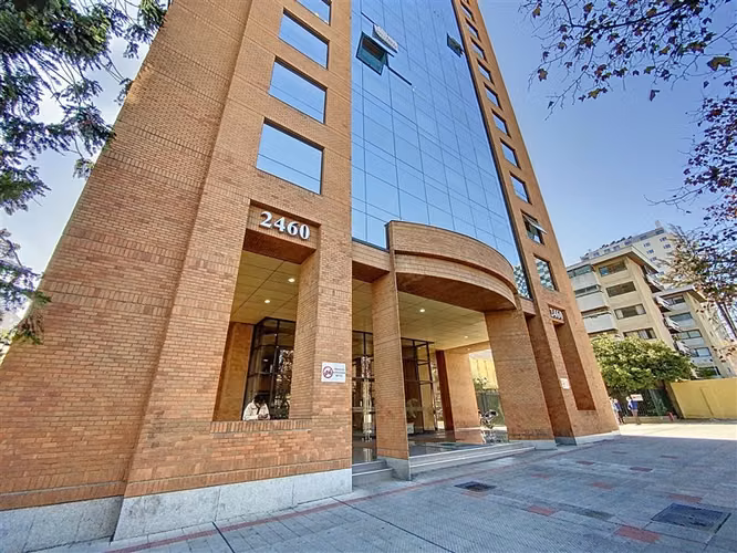 OFC 90m2 reserva ya metro tobalaba y los leones