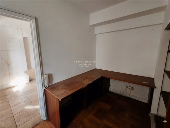 Oficina de 115m2 metro Santa Lucia