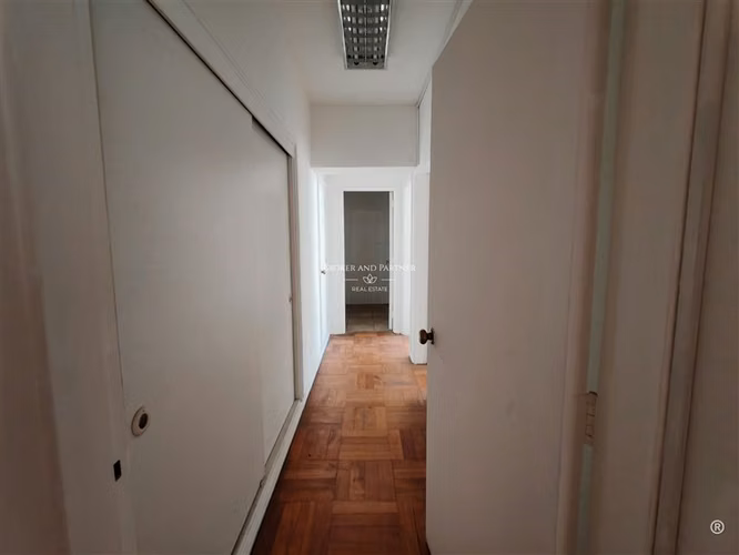 Oficina de 115m2 metro Santa Lucia