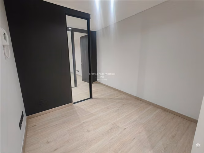 Oficina nueva en arriendo cercano a metro , Providencia