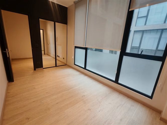 Oficina nueva en arriendo cercano a metro , Providencia