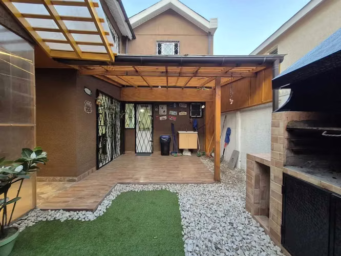 Arriendo de casa en Valle lo Campino, Quilicura (179526)