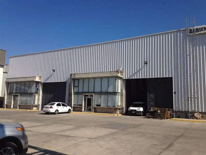 ARRIENDO BODEGA 930M2 CENTRO LOGÍSTICO-QUILICURA-LO BOZA - Imagen 2