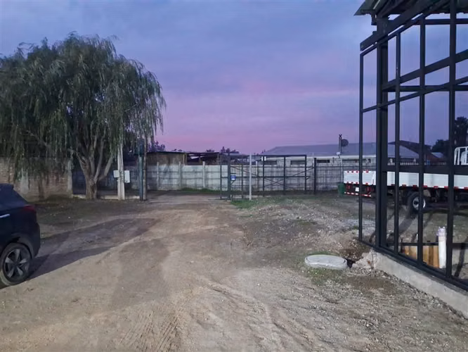 ARRIENDO GALPÓN 257M2 CAMINO LO ECHEVERS KM8-LAMPA