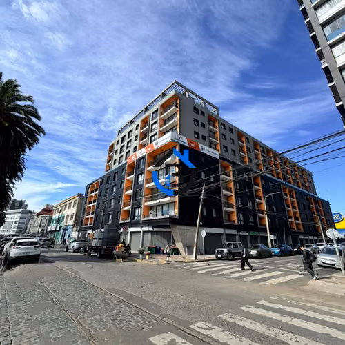 BERTOLI PROPIEDADES ARRIENDA DEPARTAMENTO EN EDIFI