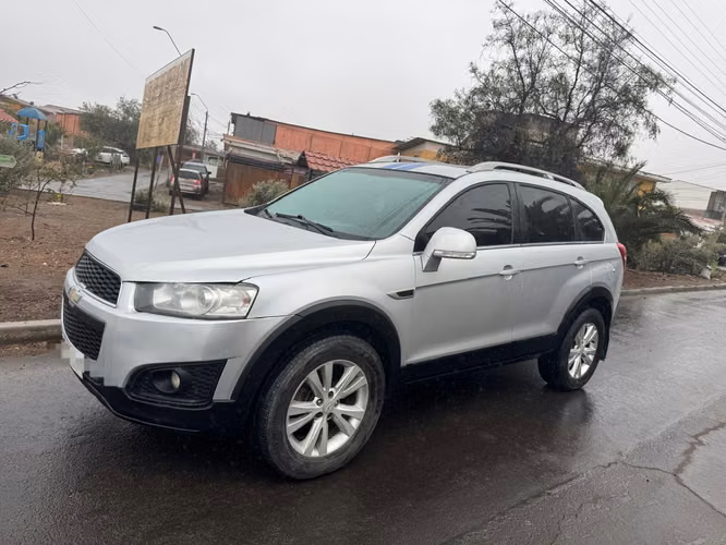 CHEVROLET CAPTIVA DIESEL AUTOMATICO 4X4 2015 FAMILIAR