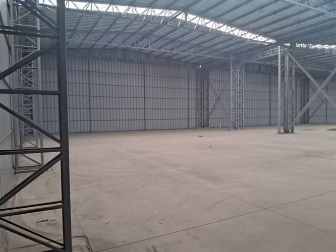 ARRIENDO BODEGA 1800M2 7000M2 TERRENO-BATUCO-LAMPA