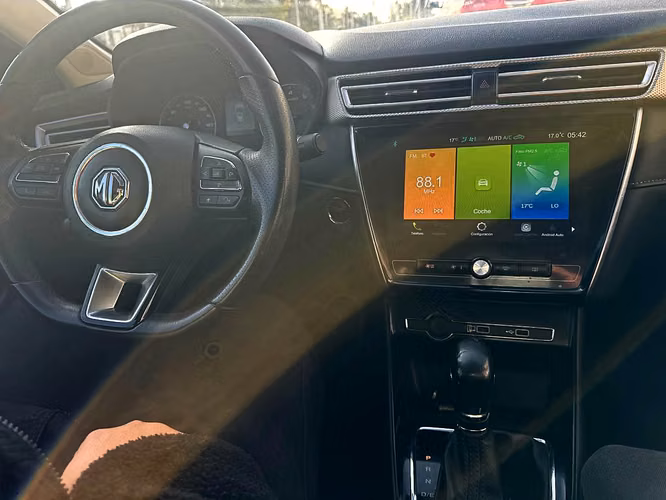 MG MG5 AUTOMÁTICO 1.5 AÑO 2023