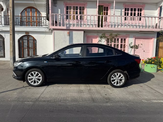 MG MG5 AUTOMÁTICO 1.5 AÑO 2023