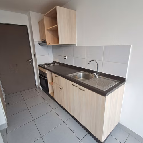 ARRIENDO ESUDIO EN SAN NICOLAS COMUNA DE SAN MIGUEL - Imagen 14