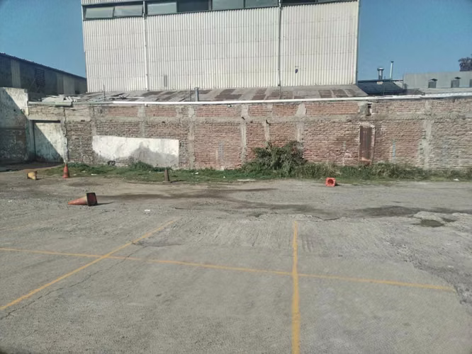 28m2, Gran Terreno, Sector Franklin (10.000 M2) (107497)
