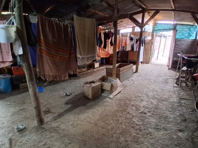 Propiedad para uso comercial o habitacional en Av.LonquénNor