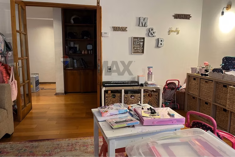 Se arrienda casa en los dominicos antiguos