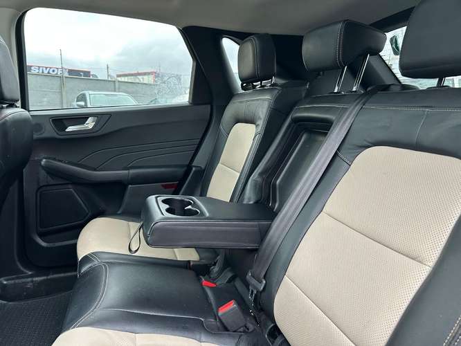 FORD ESCAPE FHEV 2.5 AUT 2023
