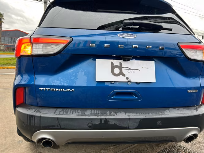 FORD ESCAPE FHEV 2.5 AUT 2023 - Imagen 11