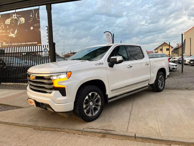 CHEVROLET SILVERADO HIGH COUNTRY 3.0 AUT 4X4 2023