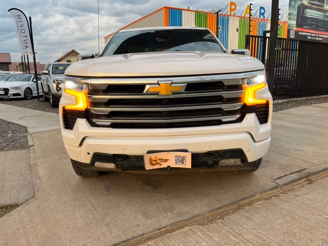 CHEVROLET SILVERADO HIGH COUNTRY 3.0 AUT 4X4 2023