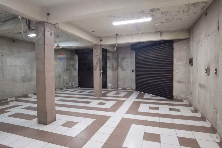 Venta de propiedad comercial de 400 m²