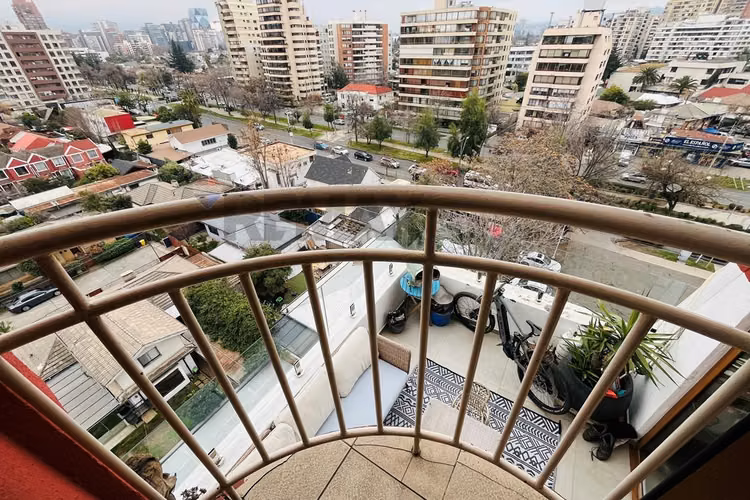 Duplex remodelado 250m2, 3d+4b+2e+1b. las condes. - Imagen 21