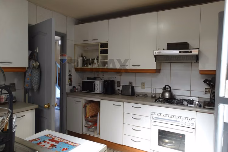 Amplia casa condominio parque la viña, peñalolén - Imagen 13