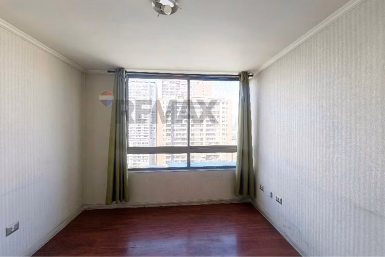 Arriendo depto 2d2b amplio con terraza y estac