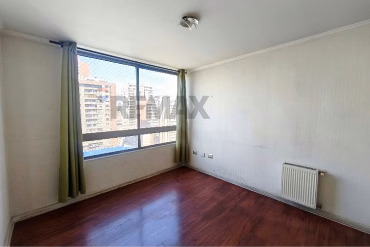 Arriendo depto 2d2b amplio con terraza y estac