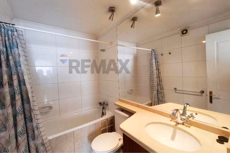 Arriendo depto 2d2b amplio con terraza y estac