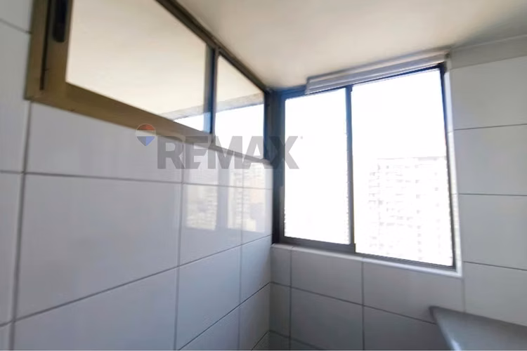 Arriendo depto 2d2b amplio con terraza y estac