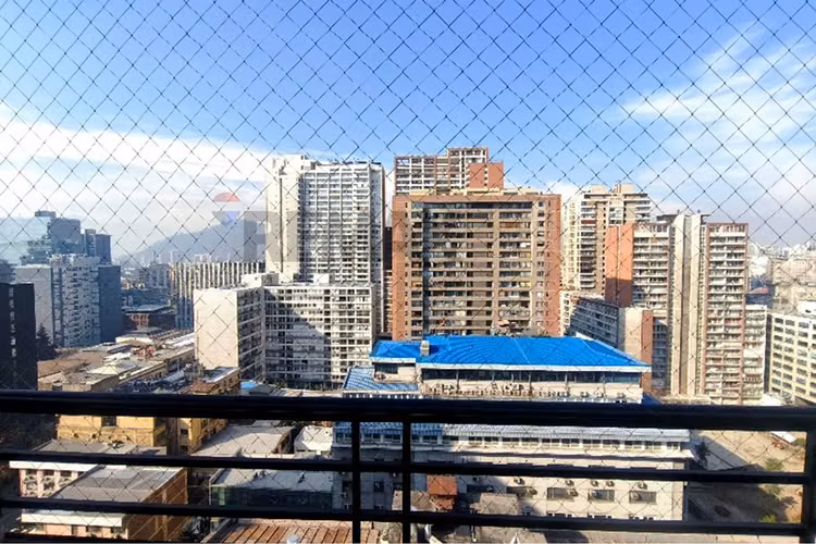 Arriendo depto 2d2b amplio con terraza y estac