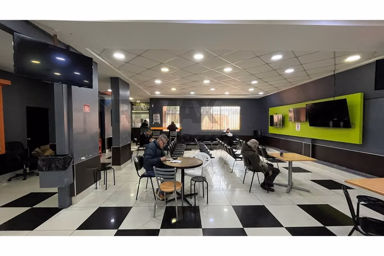 "invierte en ñuñoa: propiedad comercial única" - Imagen 6