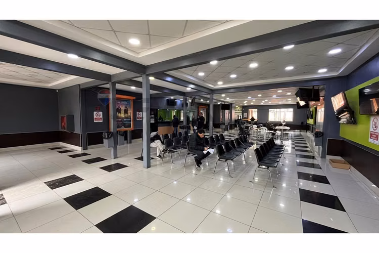 "invierte en ñuñoa: propiedad comercial única" - Imagen 3